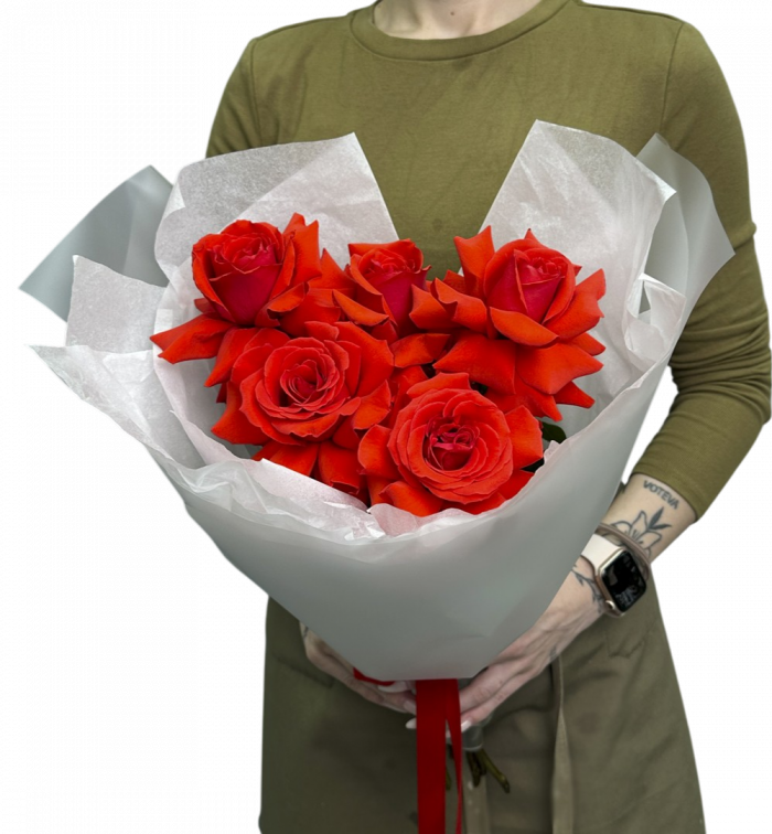 Алые французские розы Алые французские розы